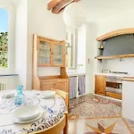 4 Beds-sea View With Private Garage Διαμέρισμα Camogli