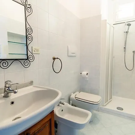 アパート 4 Beds-sea View With Private Garage *