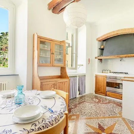 4 Beds-sea View With Private Garage アパート カモーリ