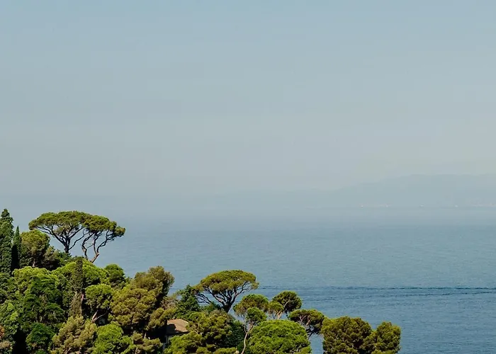 4 Beds-sea View With Private Garage Apartment